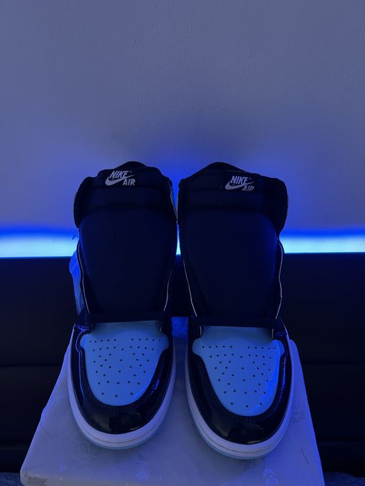 Nike Air Jordan 1 High OG UNC Patent Leather Marimea 43