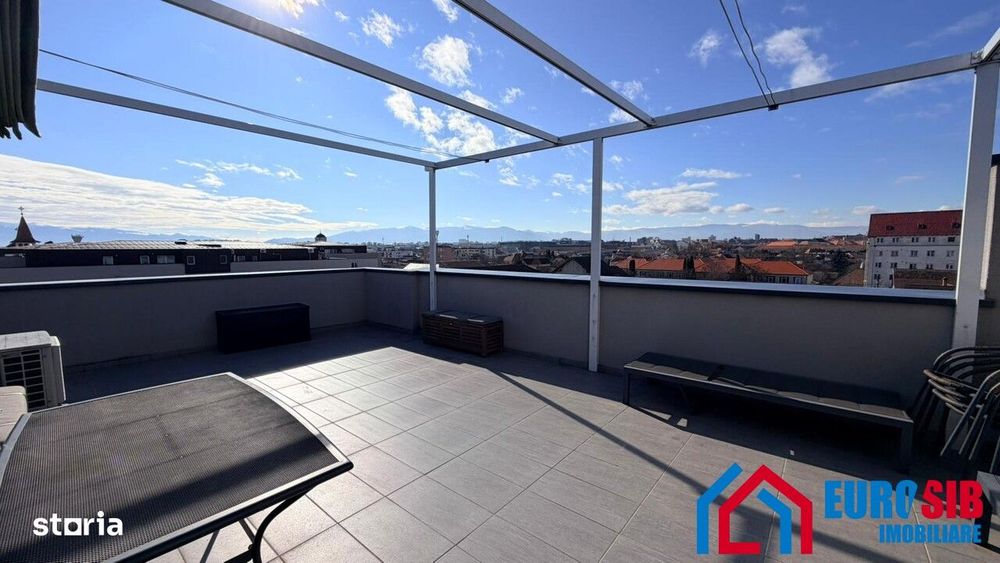 Penthause 3 camere si terasa 52 mp in Sibiu zona Centrala — fotografia 3