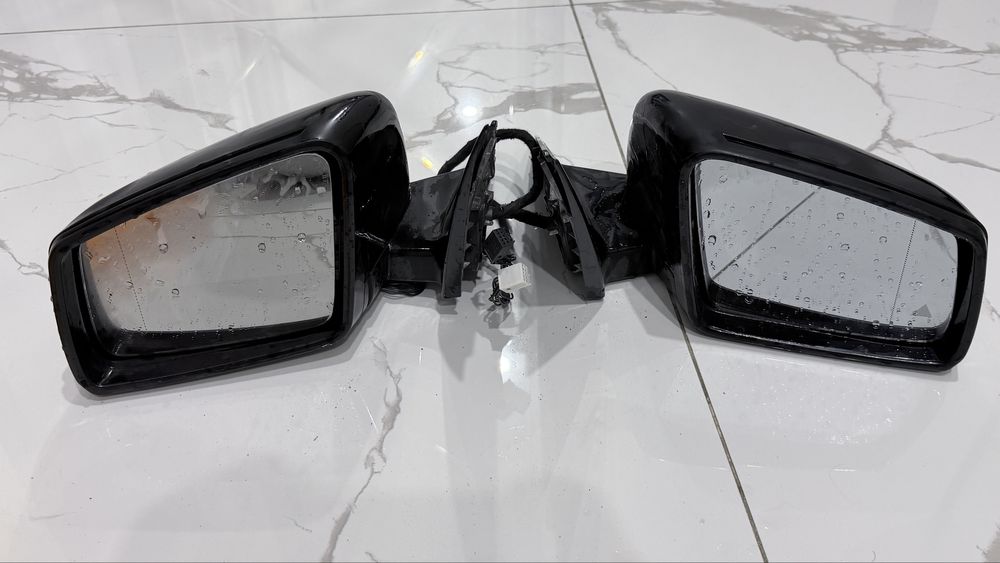 Продам зеркала w221 1 рест дубль, 2 дорест