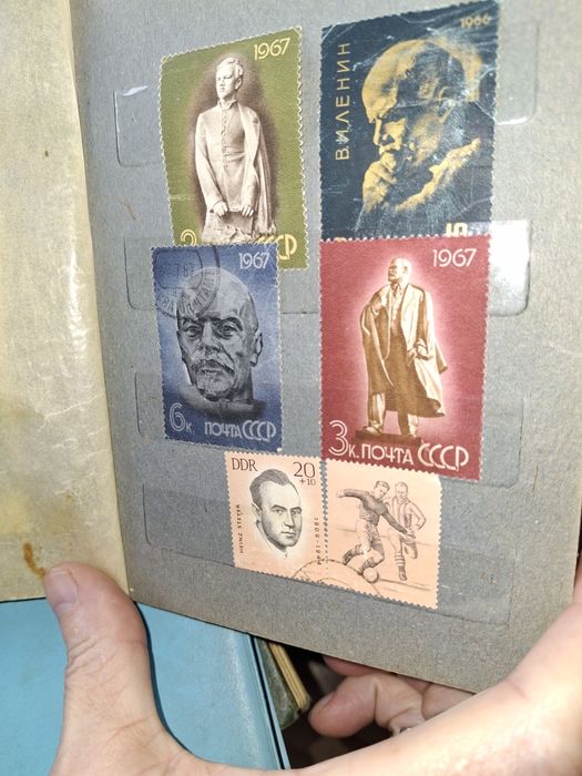 Коллекции марок и монет