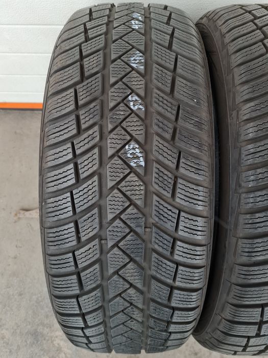 Зимни гуми 2 броя VREDESTEIN WinTracPro 225 55 R19 дот 4720