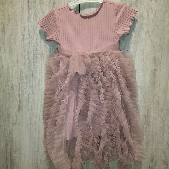 Продам красивые платья