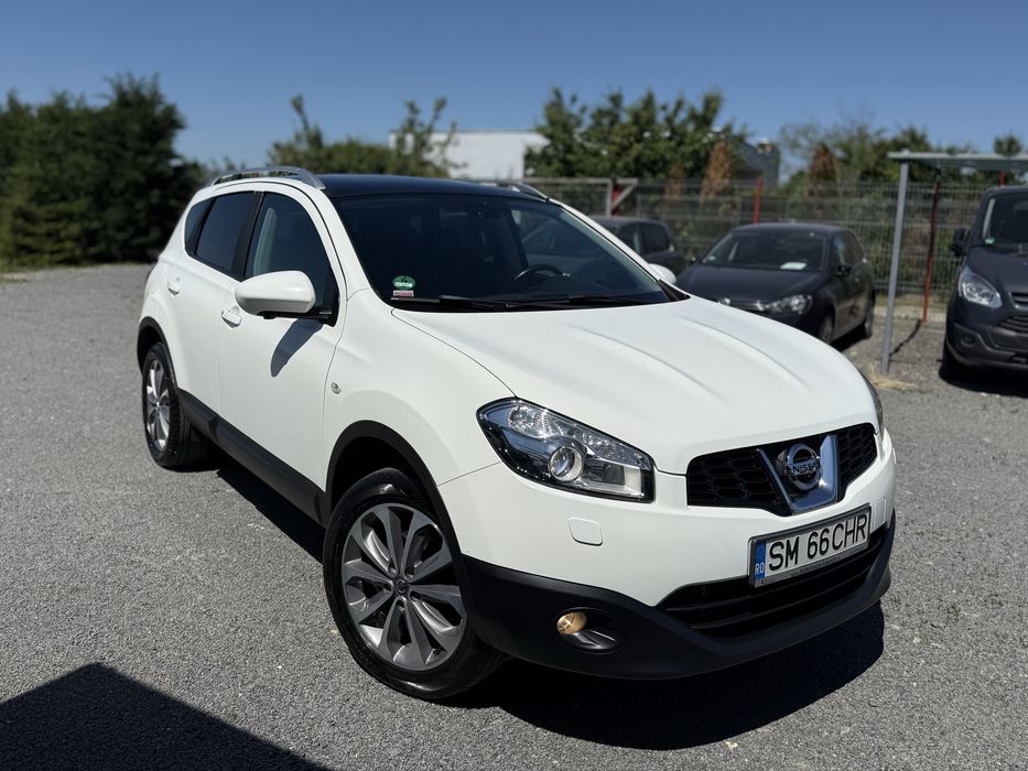 Nissan Qashqai 2013, 1.6 dCi 130cp 6+1 trepte, 4x4 decuplabil, Navigatie, Camere 360, Panoramic, Foarte ingrijita!