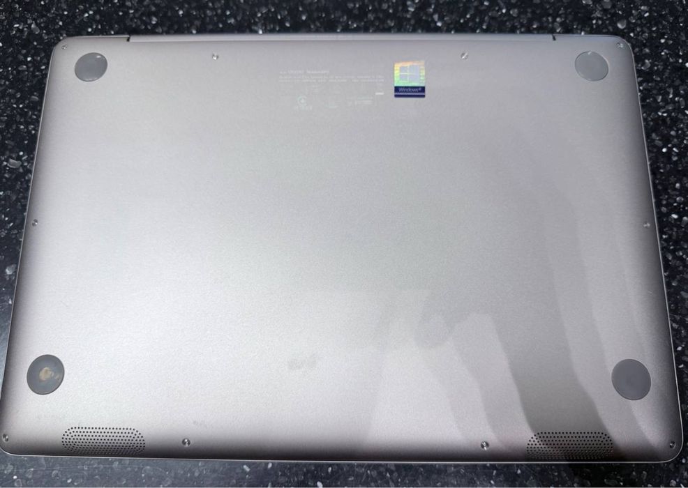 Свой ноутбук Asus Zenbook 13,3” в отличном состоянии
