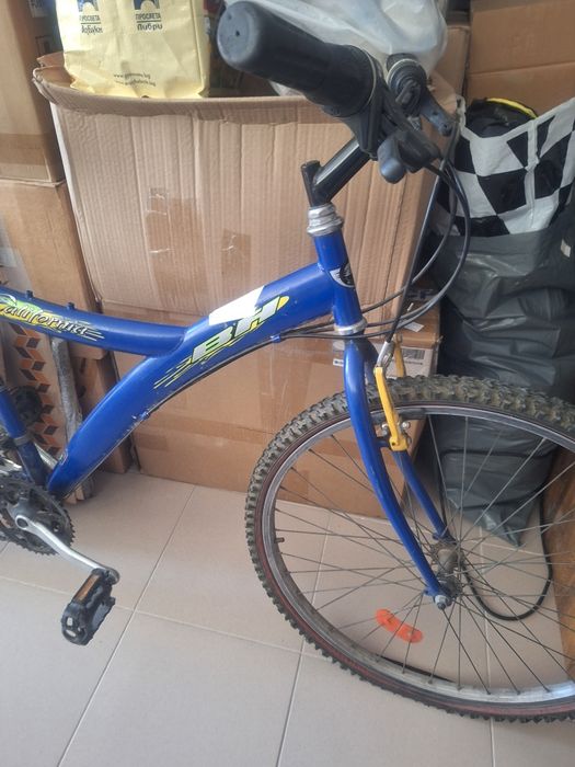 Стара ретро тротинетка