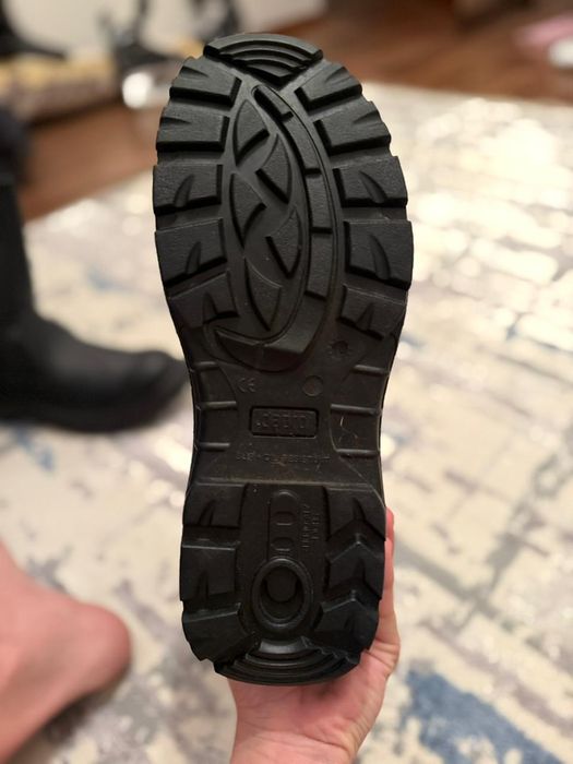 Спецботинка новый