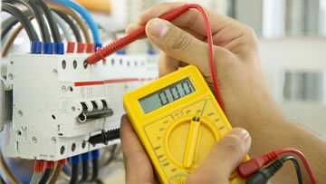 Electrician autorizat ANRE-Execut instalații electrice si interventii