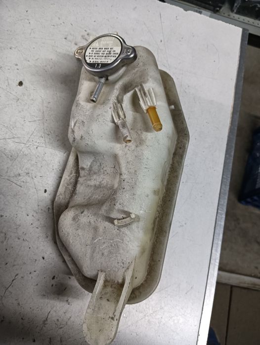 Vas Expansiune Honda Civic Viii Hatchback (Fn, Fk) [ 2005 - > ]