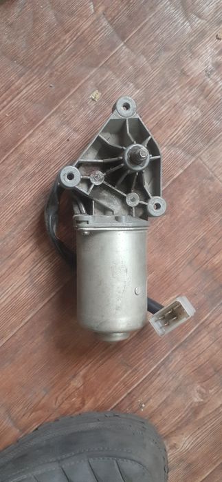 Продам моторчик дворника ваз 2114