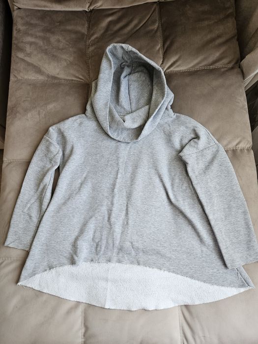 Кофты и ветровки