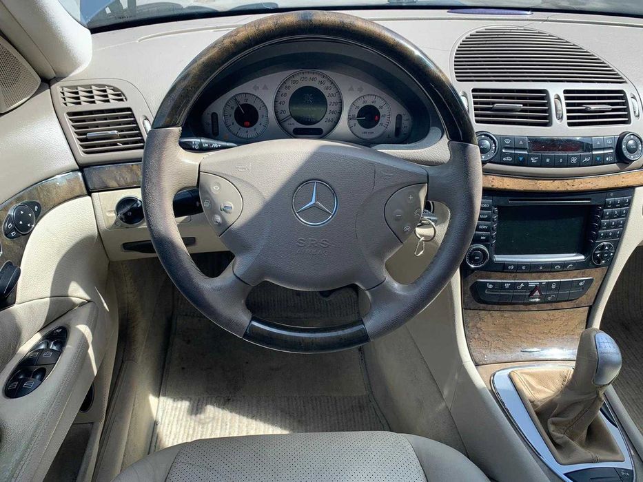 Dezmembrez mercedes e class w211 avangard/bara fata w211/interior/