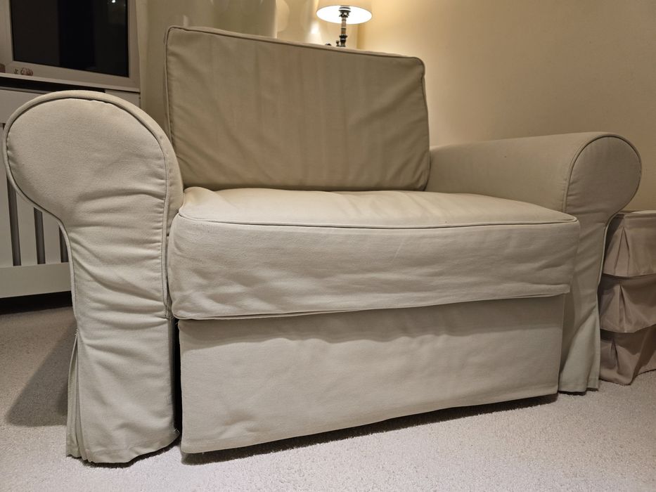 Canapea Ikea extensibila tip pat