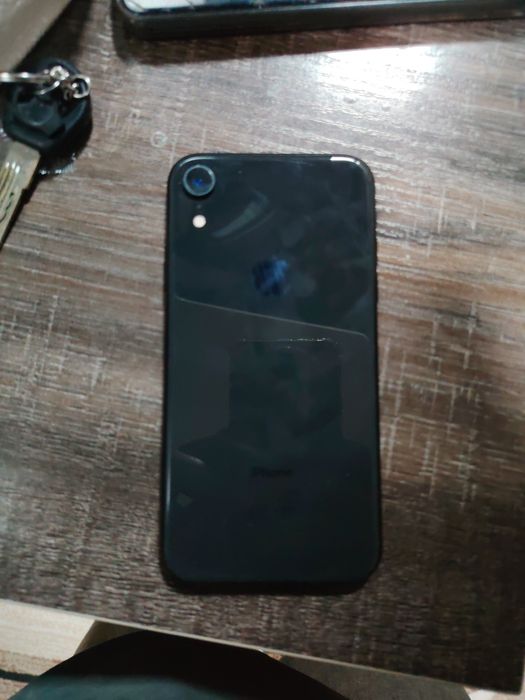 Iphone xr sotiladi