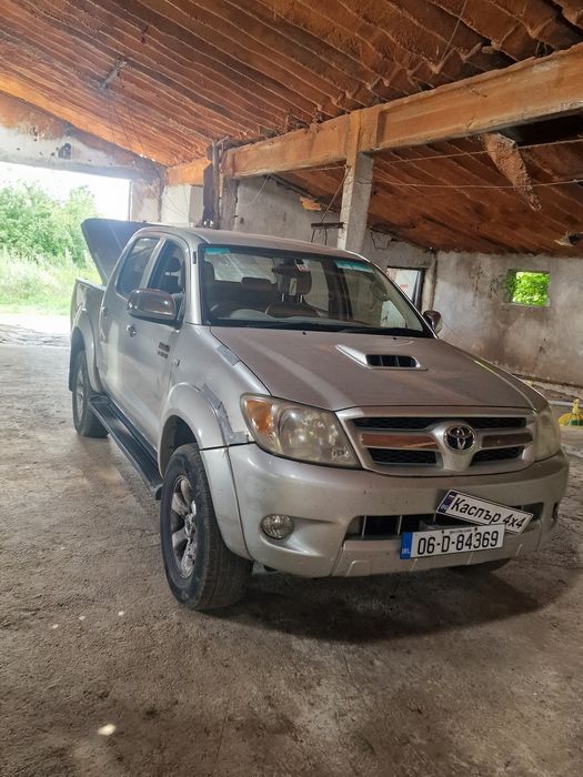 Тойота Хайлукс автоматик на части 0899846262