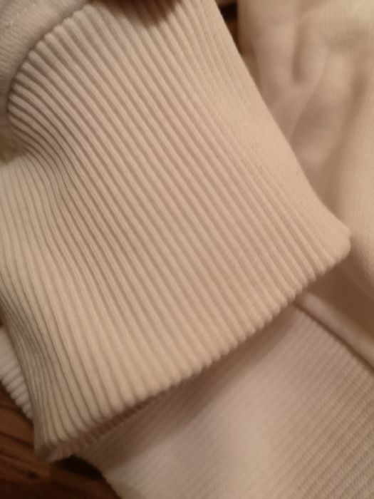 Guess суитшъри.. Puma