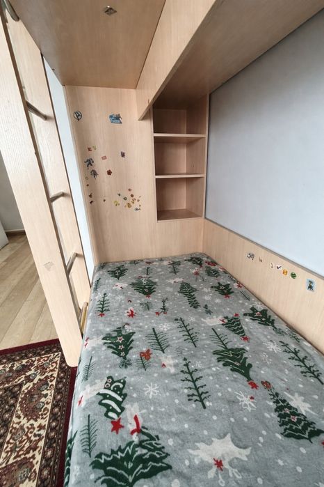 Продается кровать комплекс