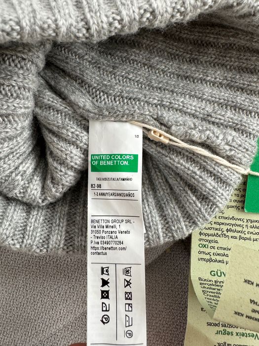 Бебешки зимни шапки Benetton – чисто нови