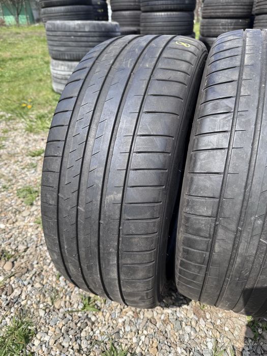 Anvelope/cauciucuri vara michellin 235/45/18  cu spuma