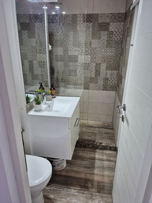 Inchiriez apartament 2 camere