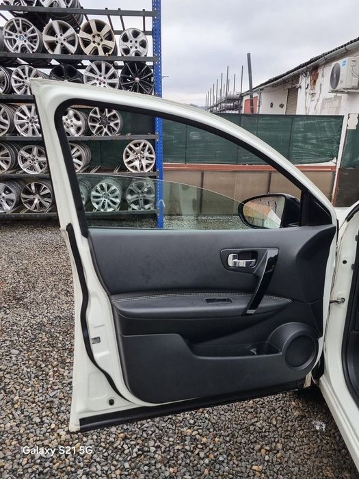 Usa Stanga Fata Nissan Qashqai Facelift 2010 - 2013 SUV 4 Usi Super White 326 (1404)