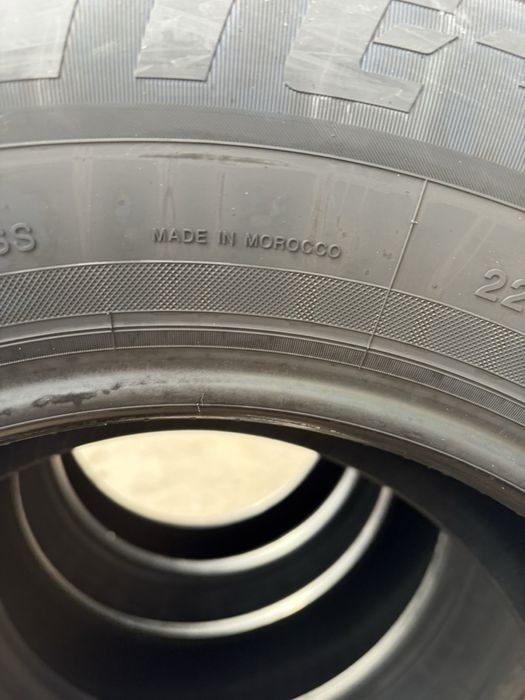 Нови зимни гуми  DELINTE 225/70/15C