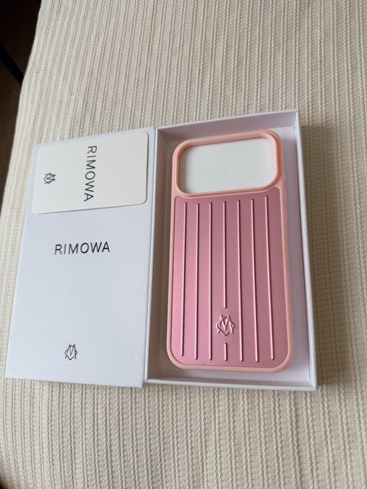 Чехол Rimowa для Apple iPhone 17 Pro Max,розовый