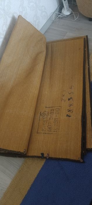 Продам палас в хорошем состоянии.