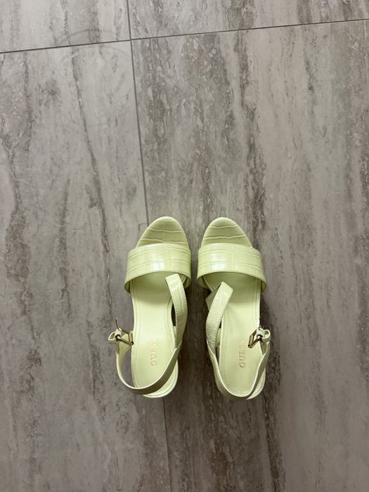 Обувки Twinset и Guess оригинални