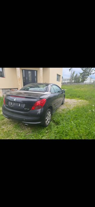 Vând Peugeot 207 cc