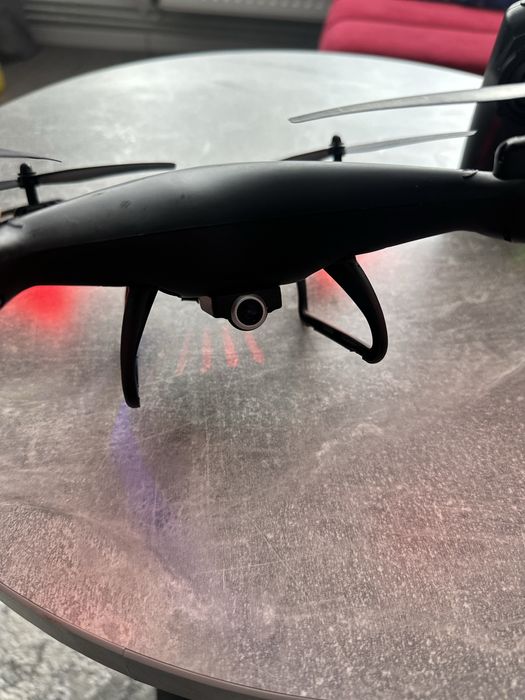Drona cu camera.