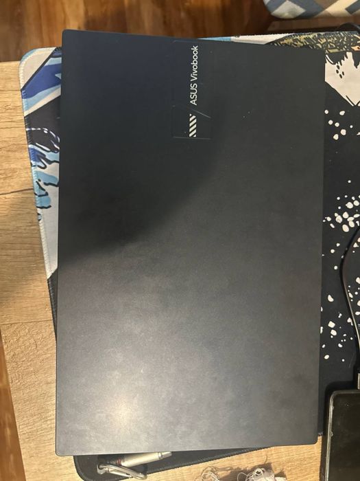 Продаю ноутбук  Asus vivibook