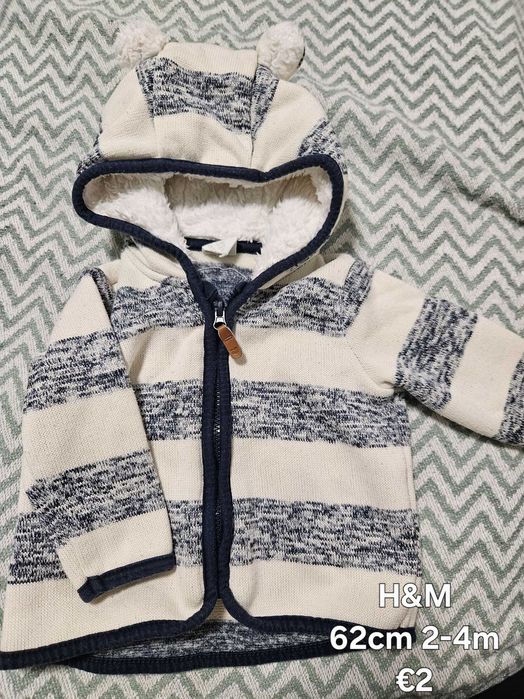 Суичери за момче H&M размери 62, 80 и 98