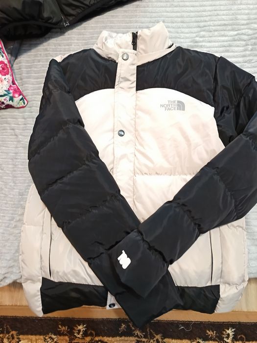 Здравейте продавам якета