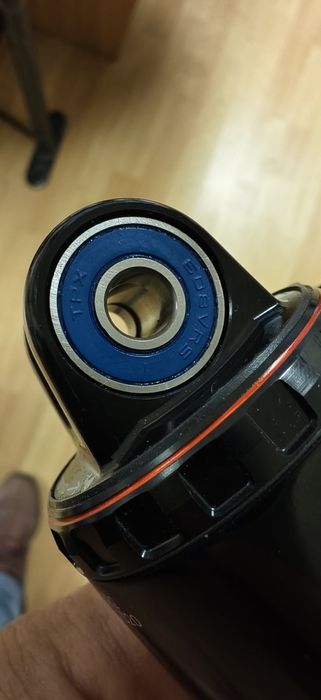 Заден амортесьор/Шок RockShox Super Deluxe Select+ 230x57.5mm НОВ