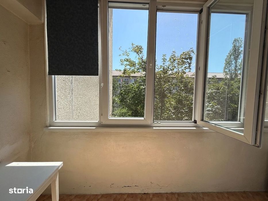 COMISION 0% Apartament cu 3 camere, etaj 2, zona Cetatii