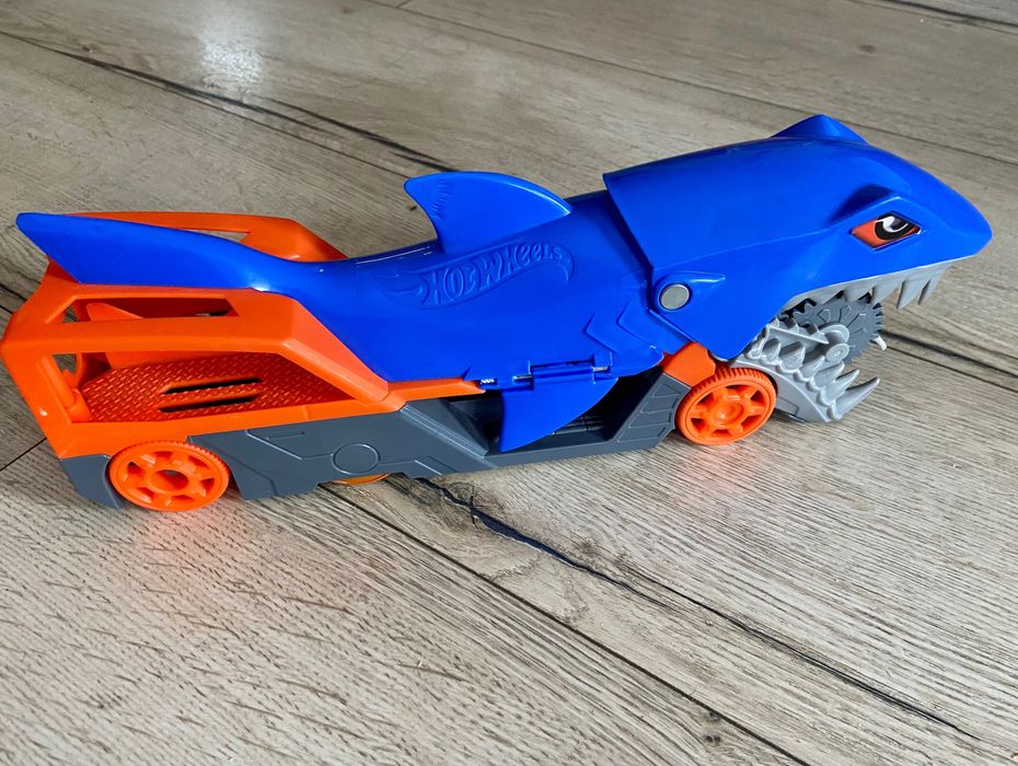 Hot Wheels играчки