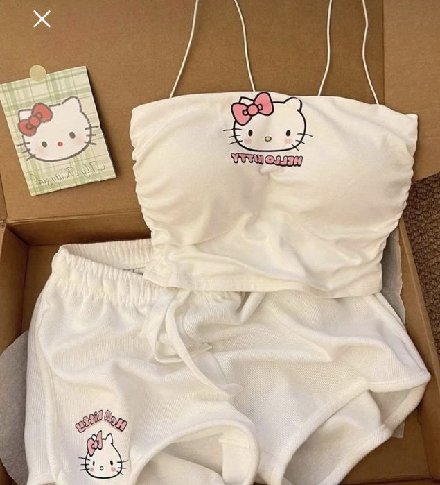 Уникален комплект перфектен за лятото