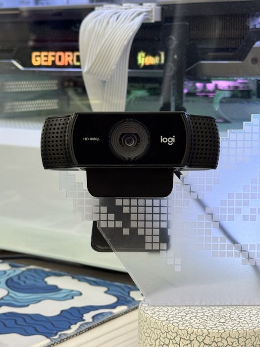 Веб камера Logitech C922 pro stream 60FPS