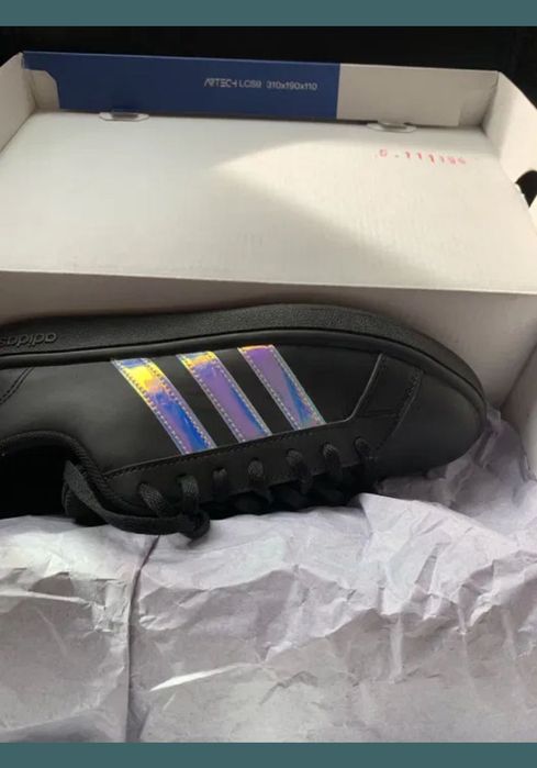 Pantofi sport de firmă