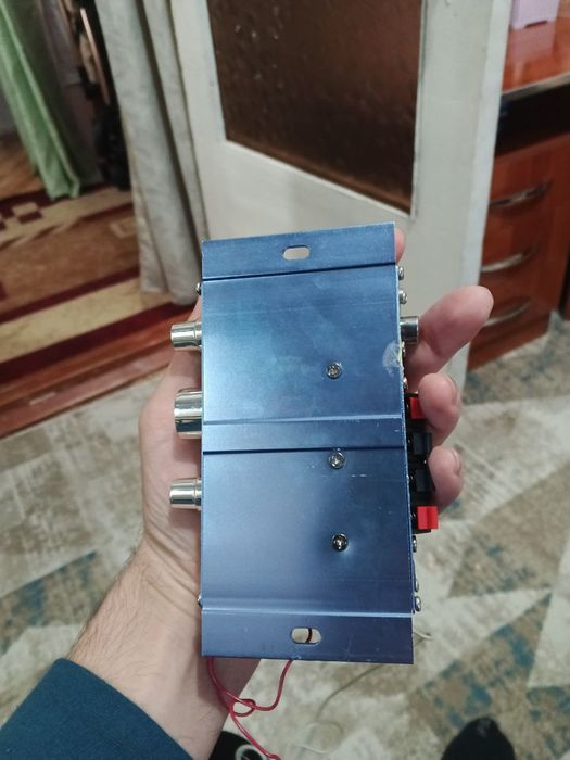 Мини усилитель сотилади