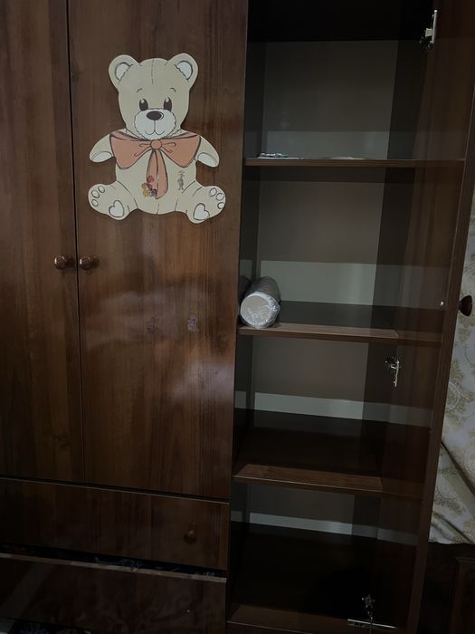 Мебел сотилади яхщи састаяние