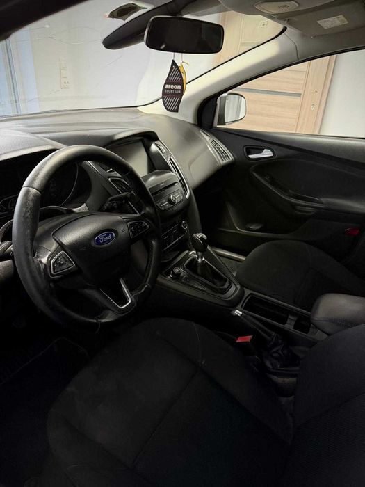 Vand Ford Focus.