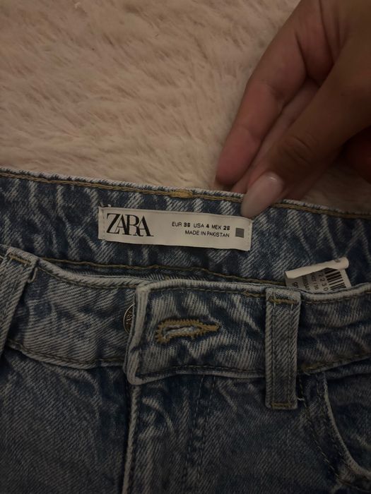 Сини дънки ZARA