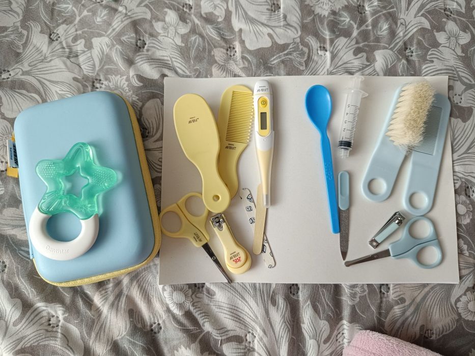 Несесер грижа за бебето Avent