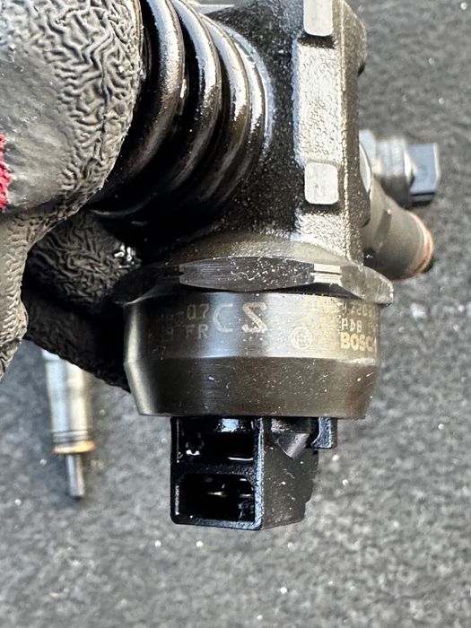 Injectoare vw golf, jetta , caddy 1.9 BLS