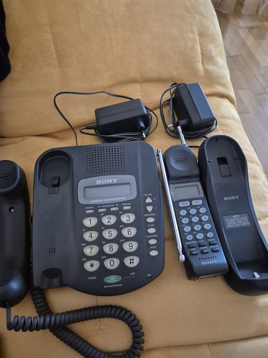 Telefon cu statie suplimentara Sony pentru  reteaua fiixa