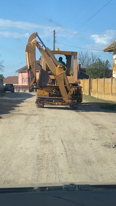 buldo escavator ford