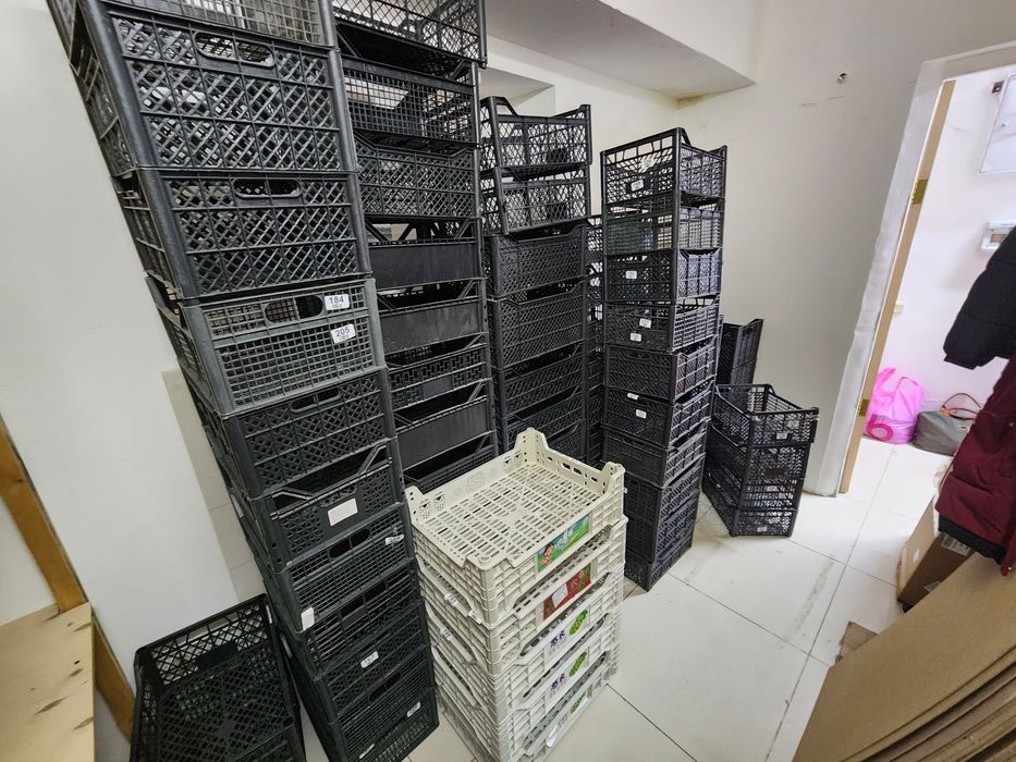 Отдам бесплатно Корзины пластик