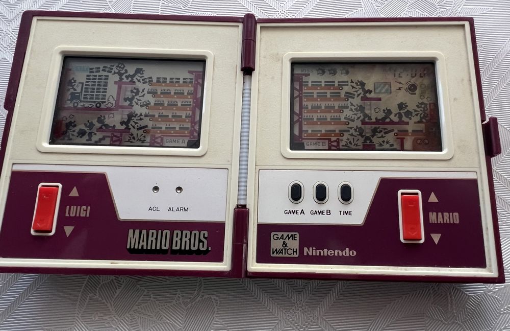 Nintendo Game and Watch Mario Bros