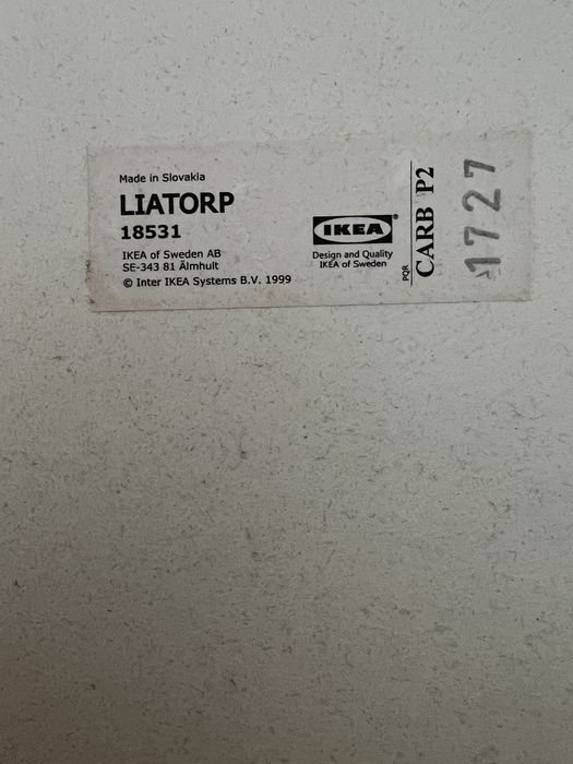 Vând Etajeră Ikea